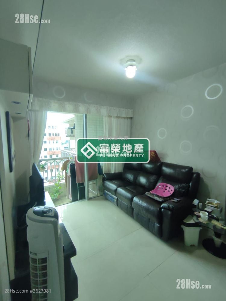 Paradise Square Sell 3 Bedrooms , 2 Bathrooms 608 ft² ( 56.5 m² )