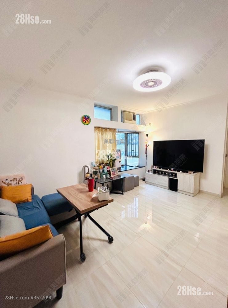 海滨花园 售盘 2 房 450 平方尺 ( 41.8 平方米 )