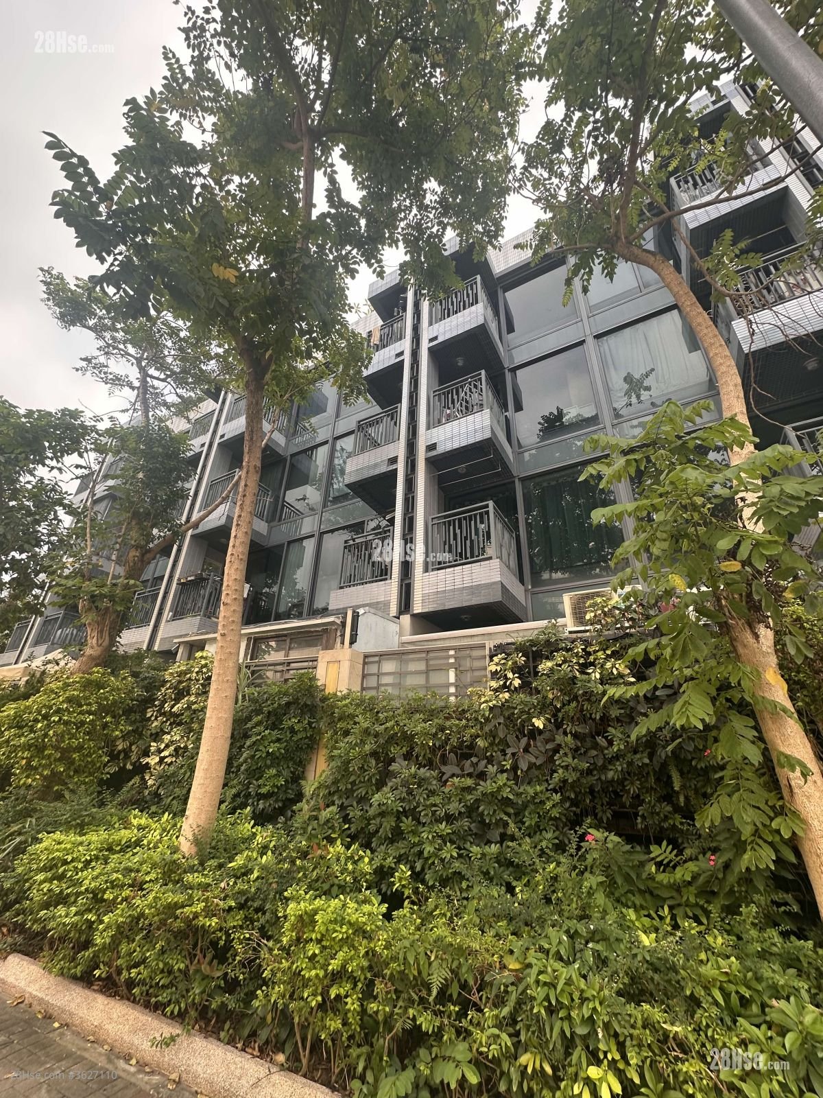 尚筑 租盘 243 平方尺 ( 22.6 平方米 )