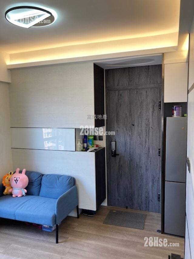 万丰大厦 租盘 2 房 , 1 浴室 255 平方尺 ( 23.7 平方米 )