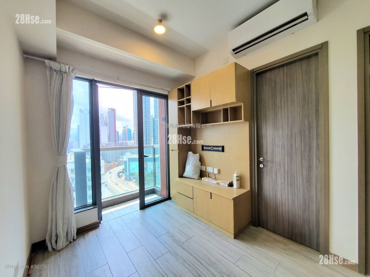 Park One Sell 2 Bedrooms 367 ft² ( 34.1 m² )