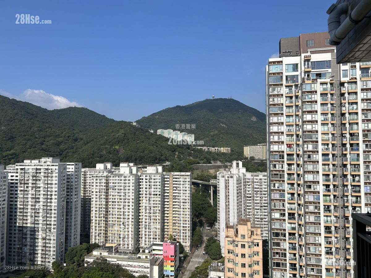 The Ascent Sell 2 Bedrooms , 1 Bathroom 407 ft² ( 37.8 m² )