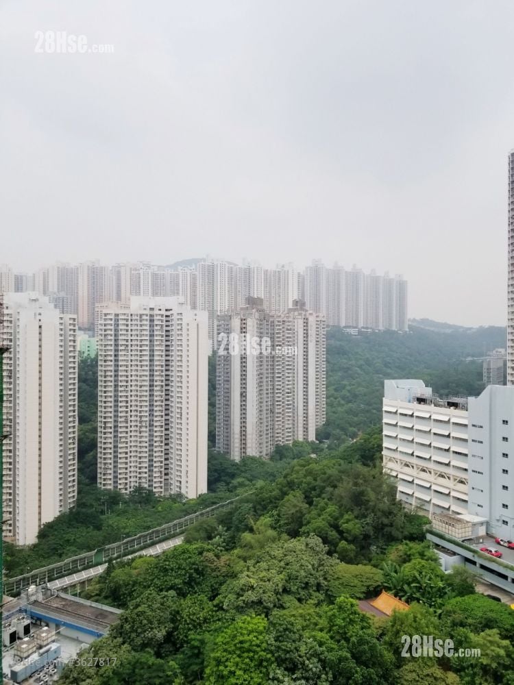 Lei On Court Sell 3 Bedrooms , 2 Bathrooms 650 ft² ( 60.4 m² )