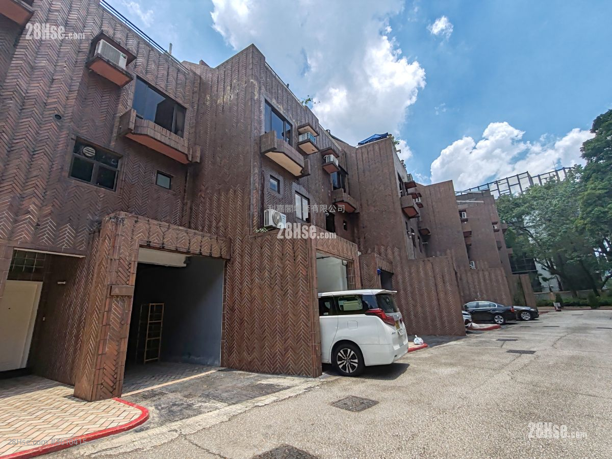 丽峰花园 租盘 3 房 , 2 浴室 1,761 平方尺 ( 163.6 平方米 )