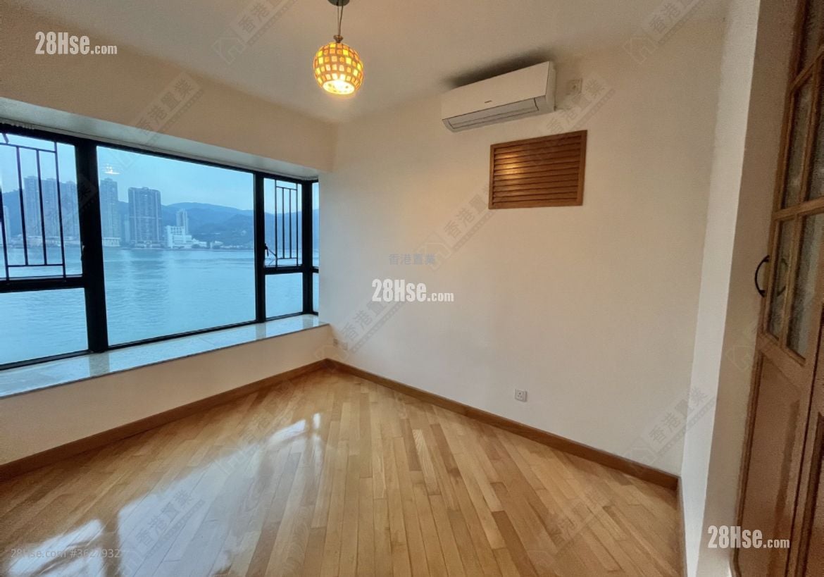 珀丽湾 售盘 3 房 781 平方尺 ( 72.6 平方米 )