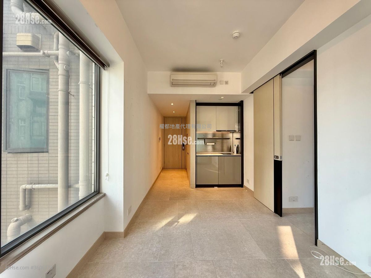 Downtown 38 Rental 1 Bedroom , 1 Bathroom 309 ft² ( 28.7 m² )