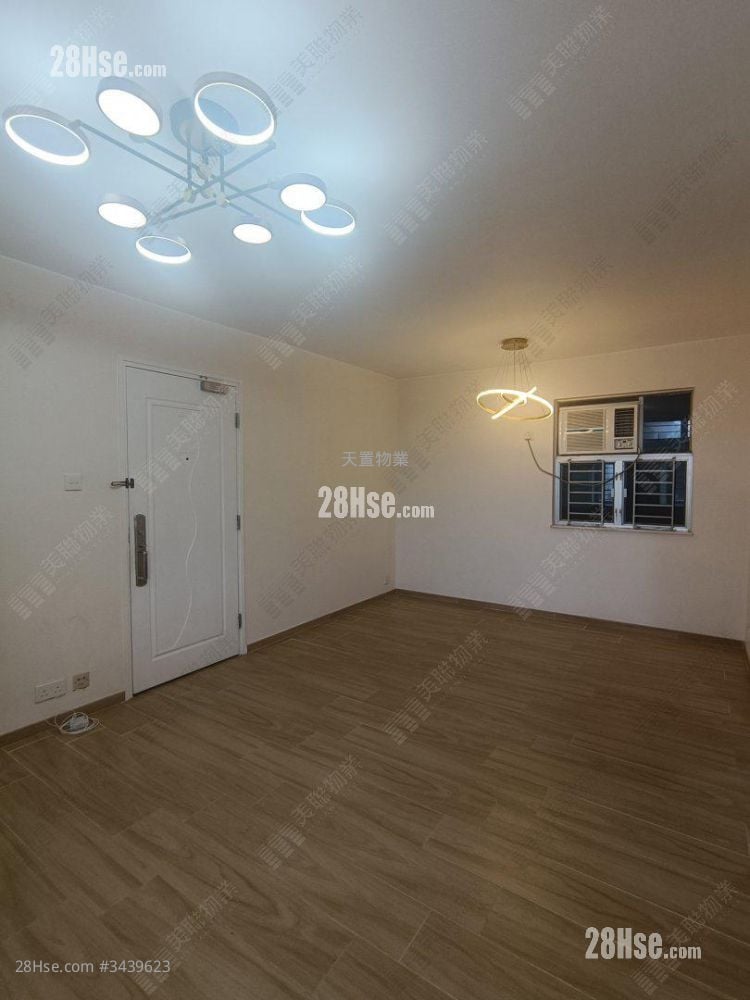 新屯门中心 租盘 3 房 , 1 浴室 501 平方尺 ( 46.5 平方米 )