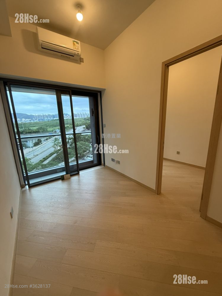 Manor Hill Rental 1 Bedroom , 1 Bathroom 294 ft² ( 27.3 m² )