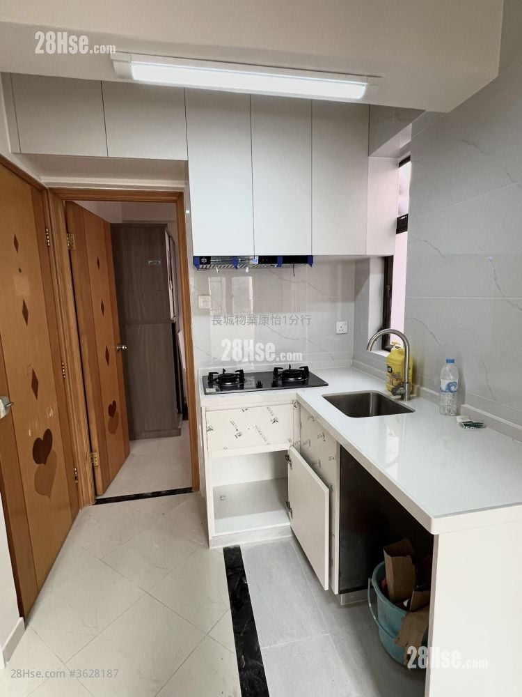 Po Lee Building Sell 3 Bedrooms , 1 Bathroom 245 ft² ( 22.8 m² )