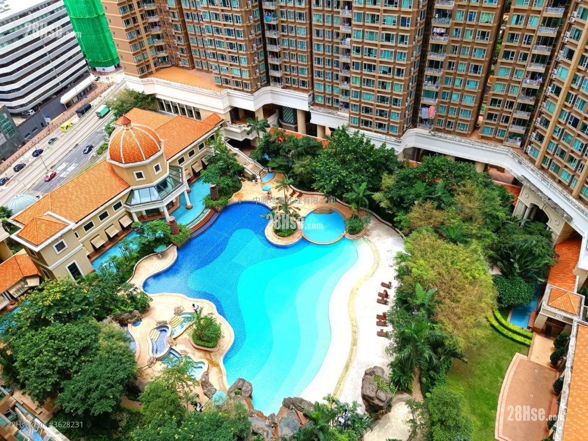 Banyan Garden Sell 3 Bedrooms 652 ft² ( 60.6 m² )