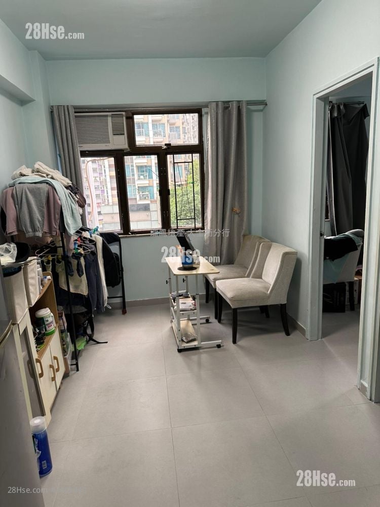 丽华大厦 售盘 2 房 , 1 浴室 339 平方尺 ( 31.5 平方米 )