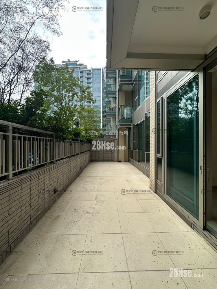 逸珑湾8 租盘 3 房 , 2 浴室 666 平方尺 ( 61.9 平方米 )