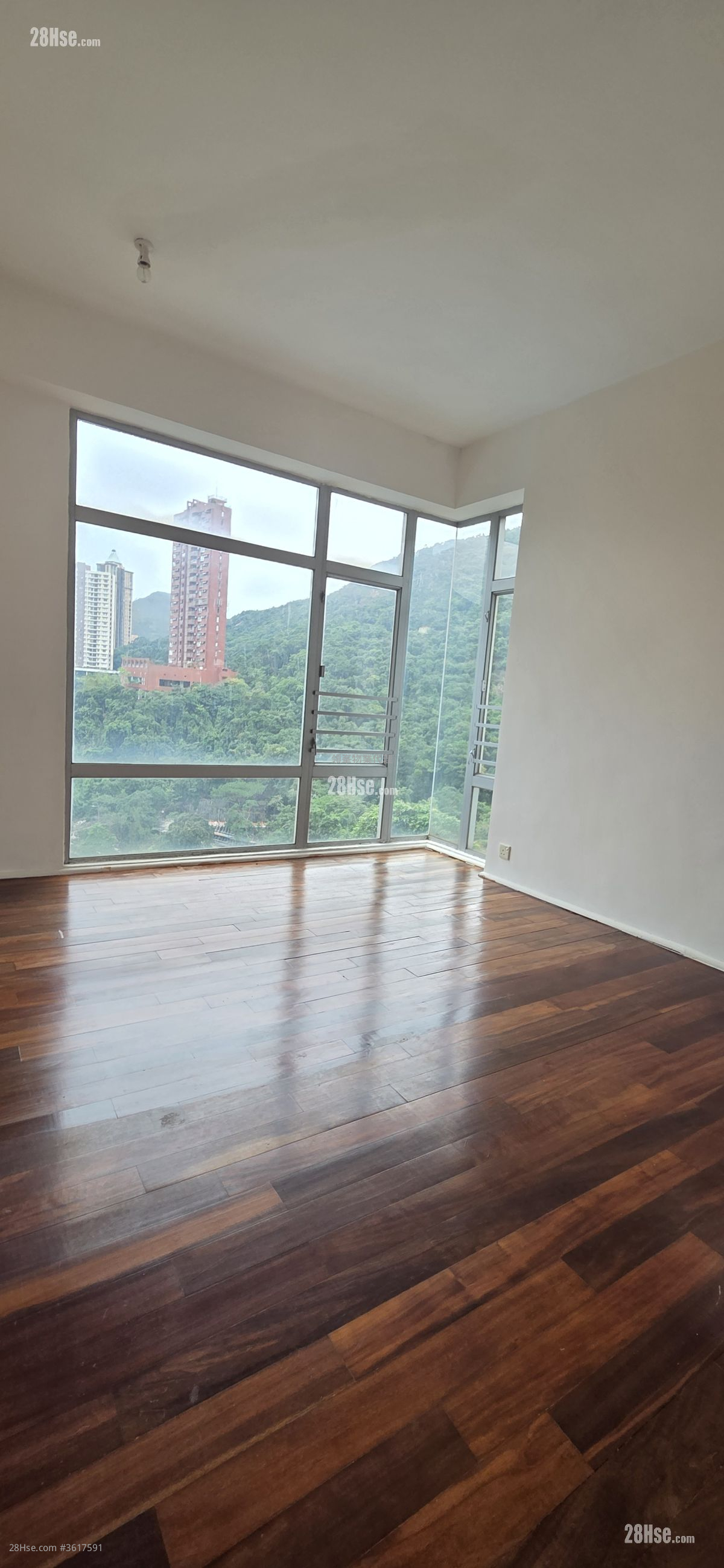 23 Repulse Bay Road Rental 3 Bedrooms , 2 Bathrooms 1,035 ft² ( 96.2 m² )