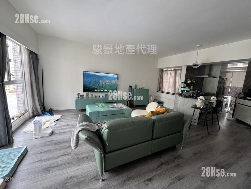 Grand Villa Sell 1 Bedroom , 1 Bathroom 698 ft² ( 64.8 m² )