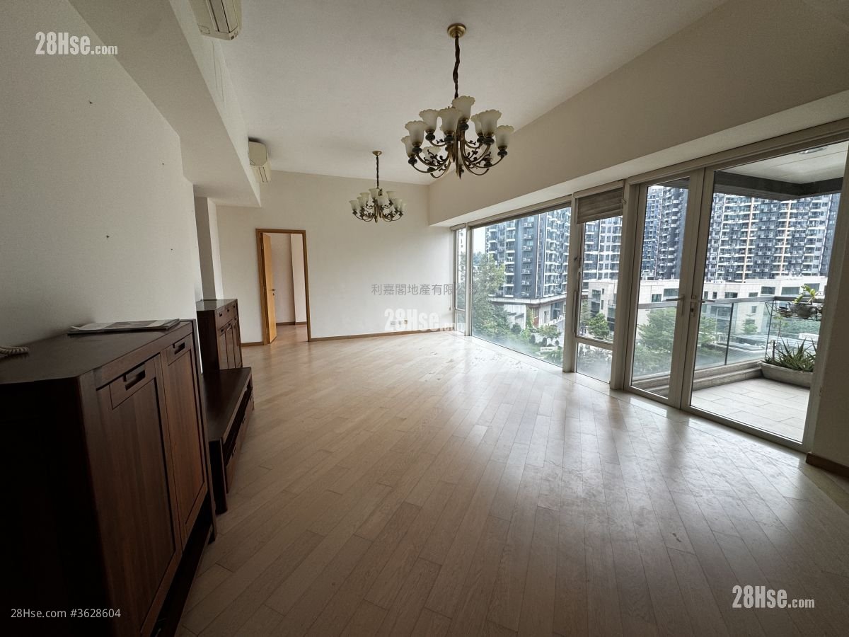 星堤 租盘 4 房 , 3 浴室 1,577 平方尺 ( 146.5 平方米 )