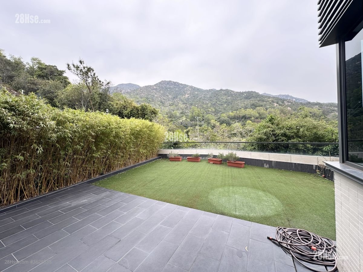 满名山 租盘 1,776 平方尺 ( 165.0 平方米 )