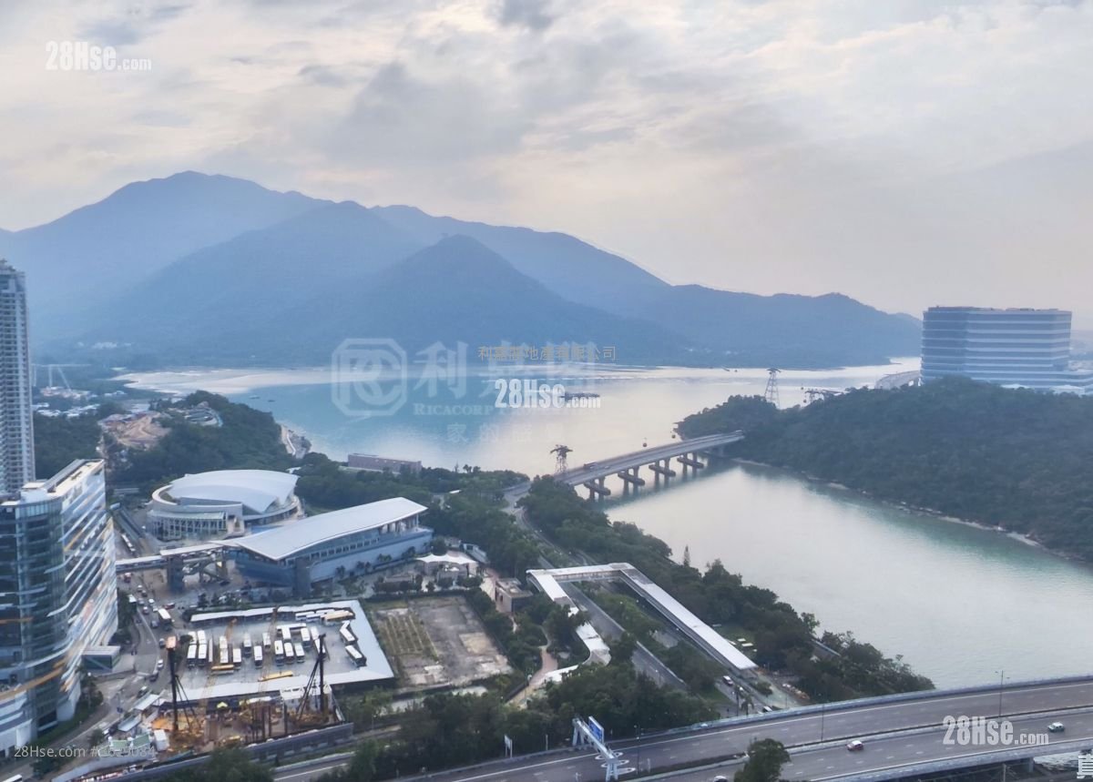 海堤湾畔 租盘 2 房 521 平方尺 ( 48.4 平方米 )