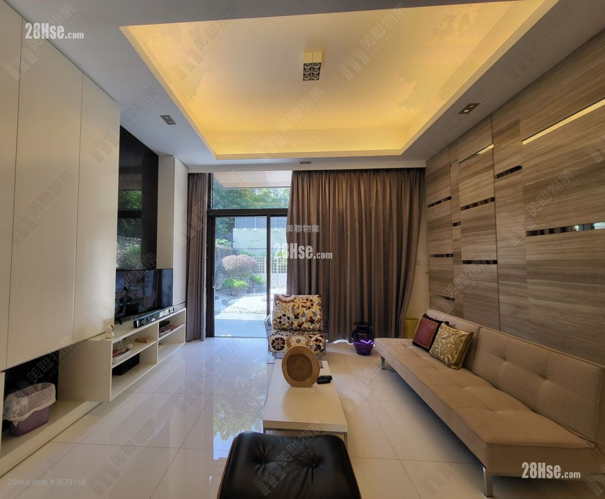 The Vineyard Sell 3 Bedrooms , 3 Bathrooms 1,591 ft² ( 147.8 m² )