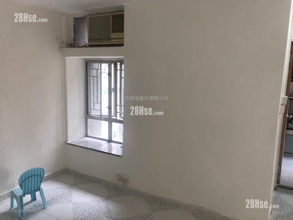 安盛苑 售盘 2 房 404 平方尺 ( 37.5 平方米 )