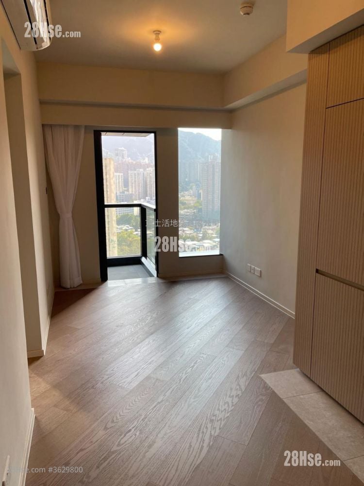 The Pavilia Farm Rental 3 Bedrooms , 2 Bathrooms 663 ft² ( 61.6 m² )