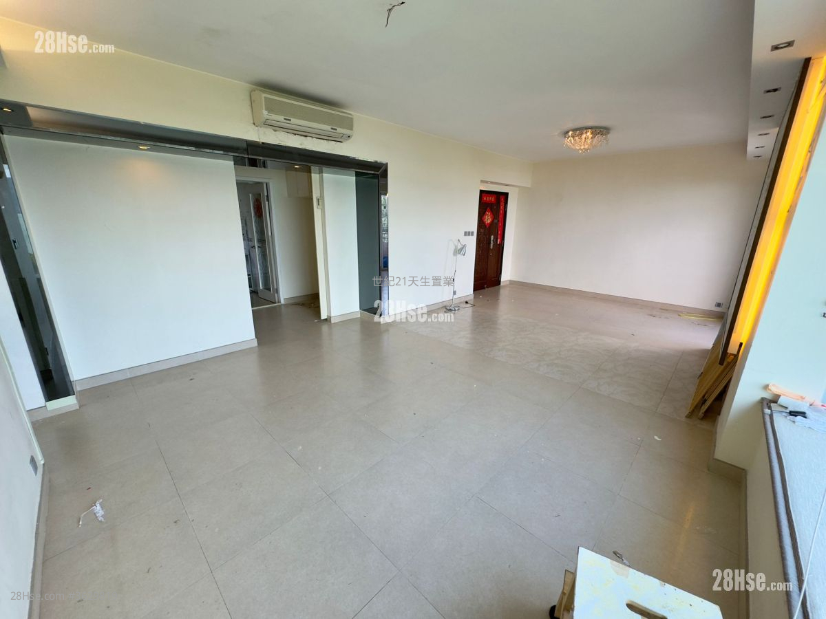 瑜翠园 租盘 4 房 , 2 浴室 1,155 平方尺 ( 107.3 平方米 )