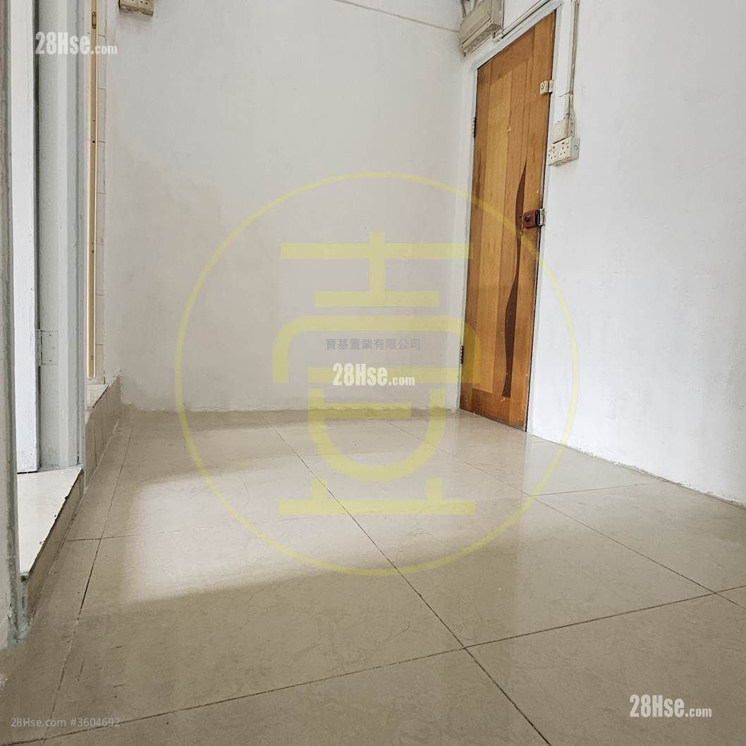 钻石楼 租盘 1 房 , 1 浴室 160 平方尺 ( 14.9 平方米 )