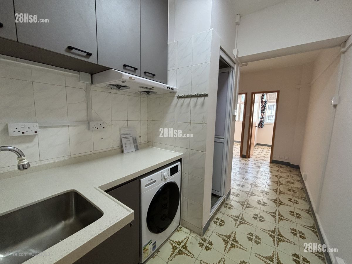 富贵大厦 售盘 2 房 , 1 浴室 264 平方尺 ( 24.5 平方米 )