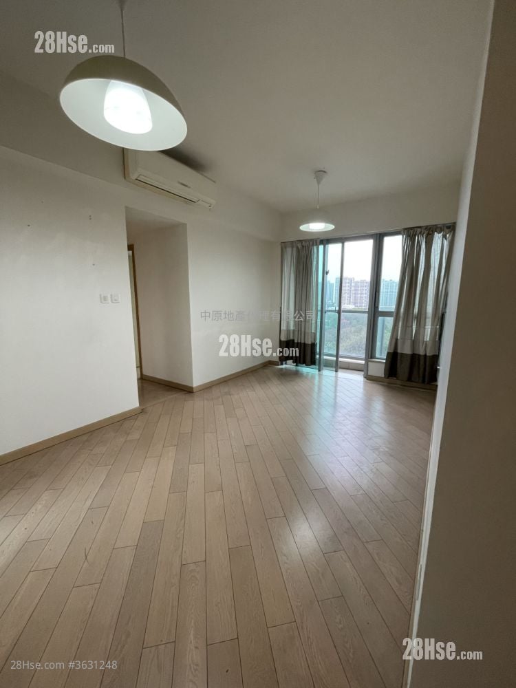 Century Gateway Sell 3 Bedrooms 783 ft² ( 72.7 m² )