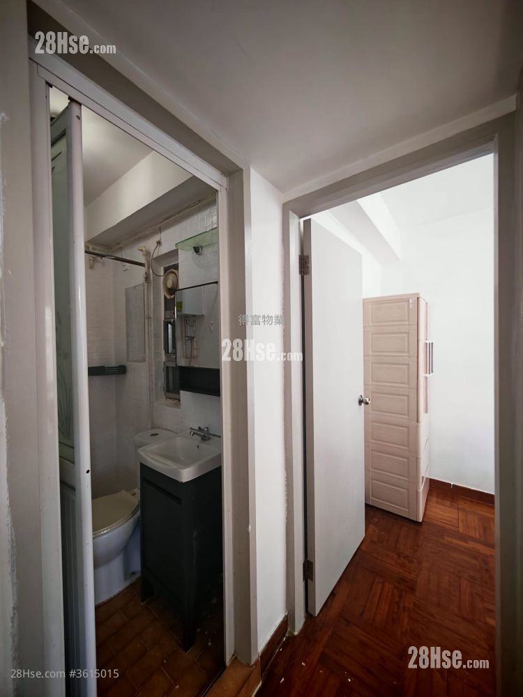 Kam Yuck Building Rental 1 Bedroom , 1 Bathroom 224 ft² ( 20.8 m² )