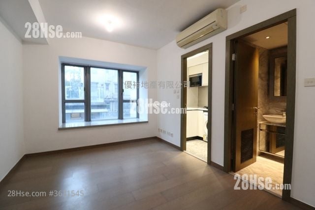Centrepoint Rental 1 Bedroom , 1 Bathroom 339 ft² ( 31.5 m² )