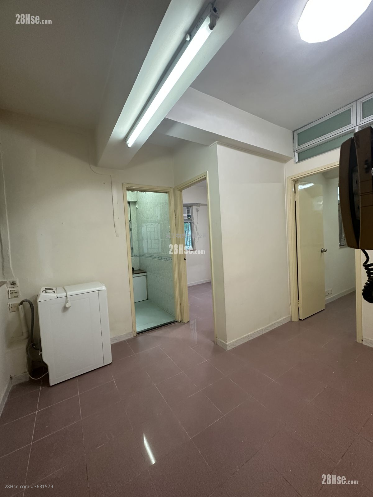 Honour Building Sell 2 Bedrooms , 1 Bathroom 310 ft² ( 28.8 m² )