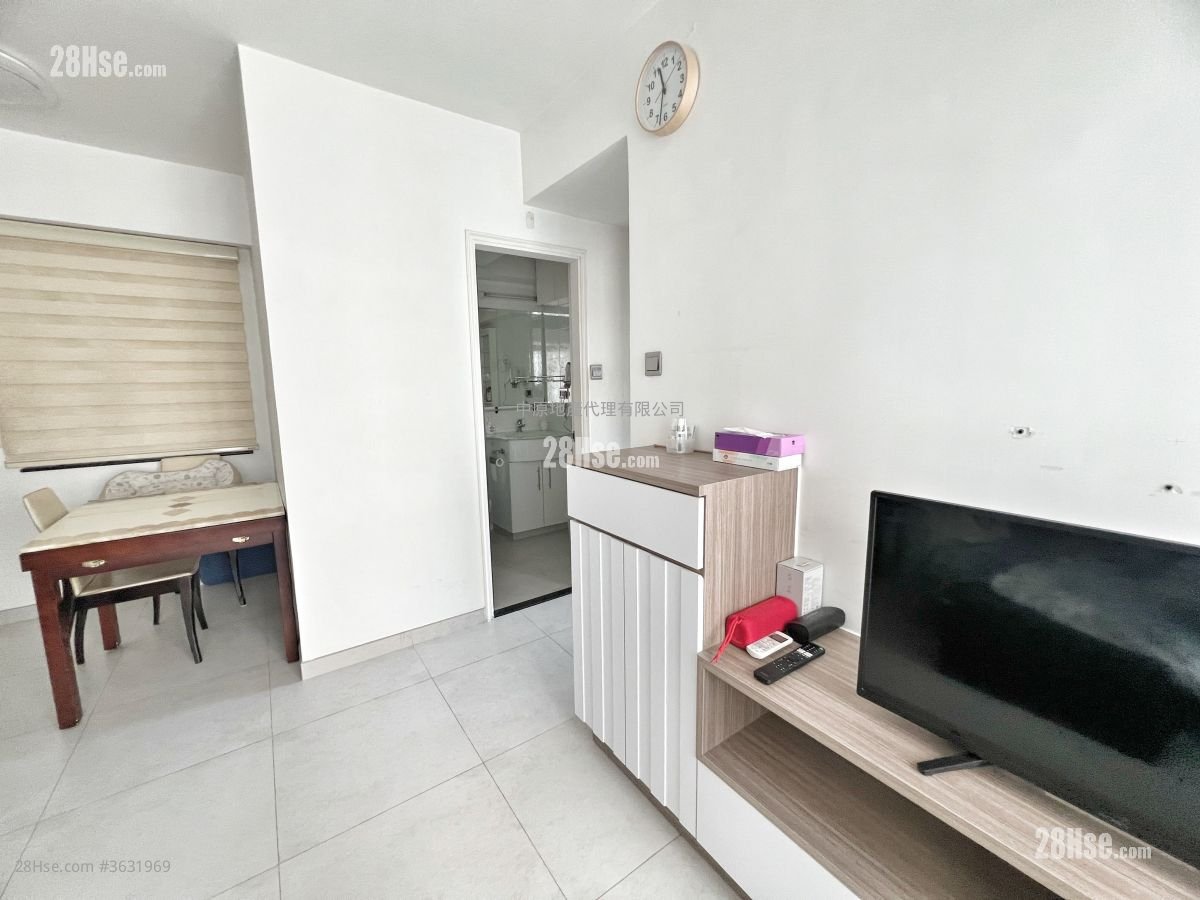 Tsuen King Garden Sell 2 Bedrooms , 1 Bathroom 431 ft² ( 40.0 m² )