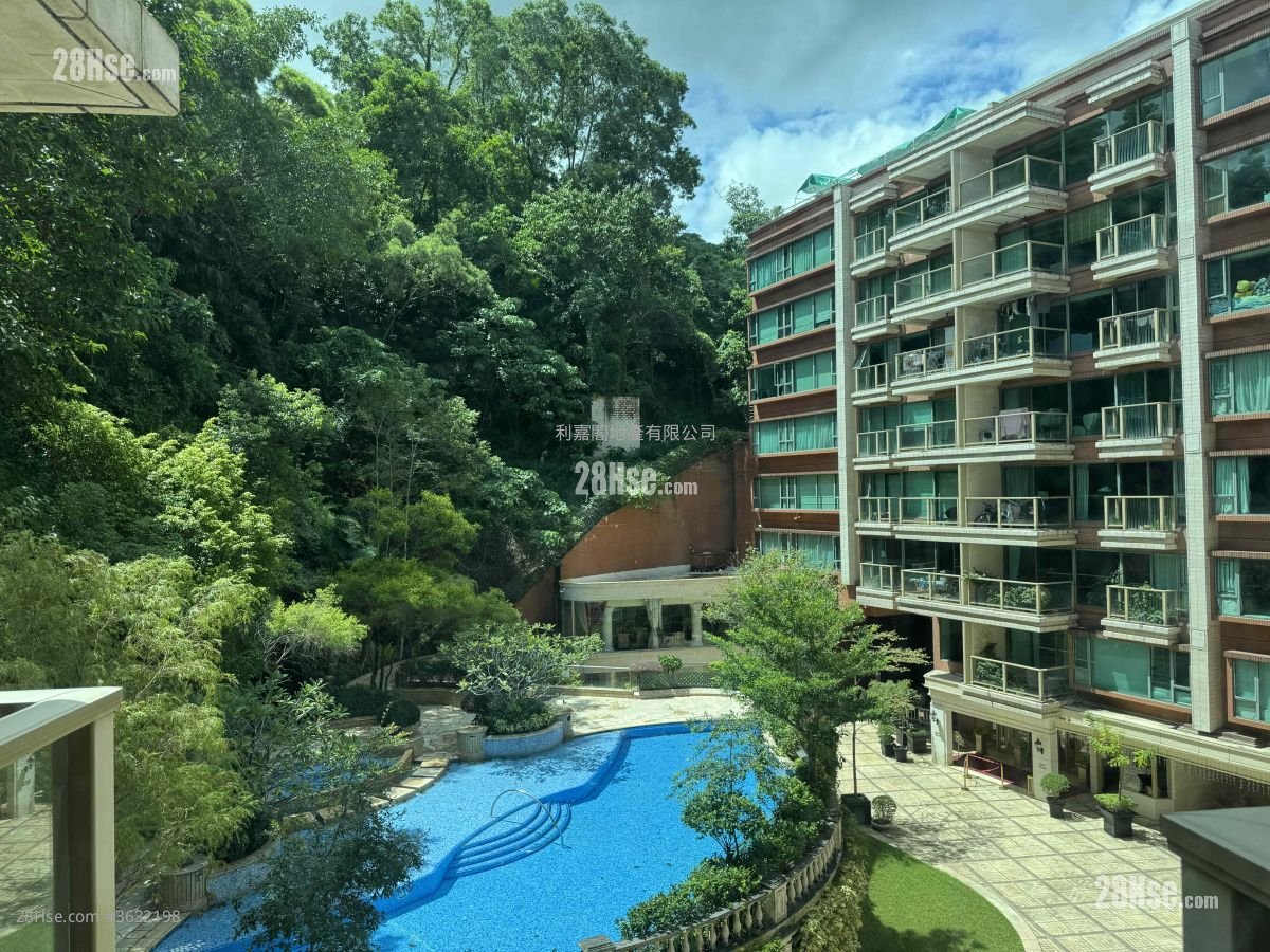 承峰 售盘 4 房 , 4 浴室 1,522 平方尺 ( 141.4 平方米 )