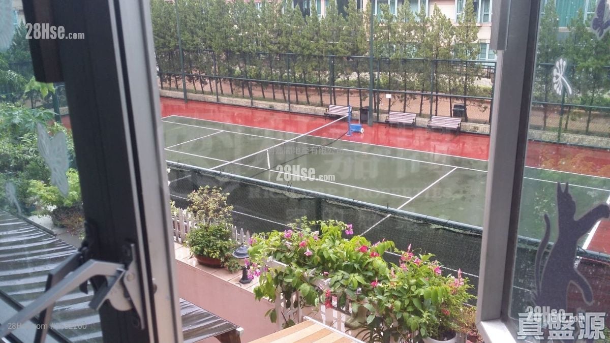 Tai Po Garden Sell 3 Bedrooms , 2 Bathrooms 859 ft² ( 79.8 m² )