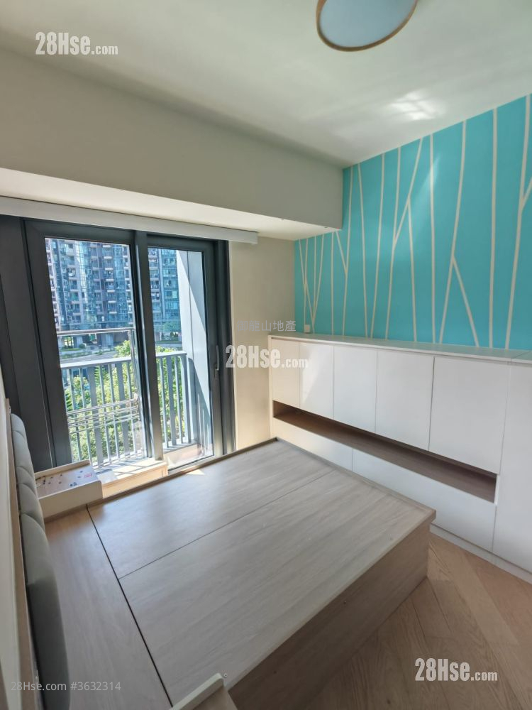 The Regent Rental 457 ft² ( 42.5 m² )