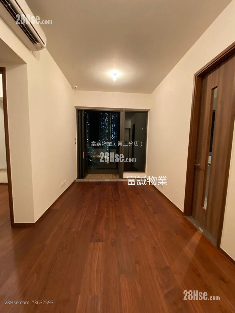 Maya Rental 2 Bedrooms , 1 Bathroom 495 ft² ( 46.0 m² )