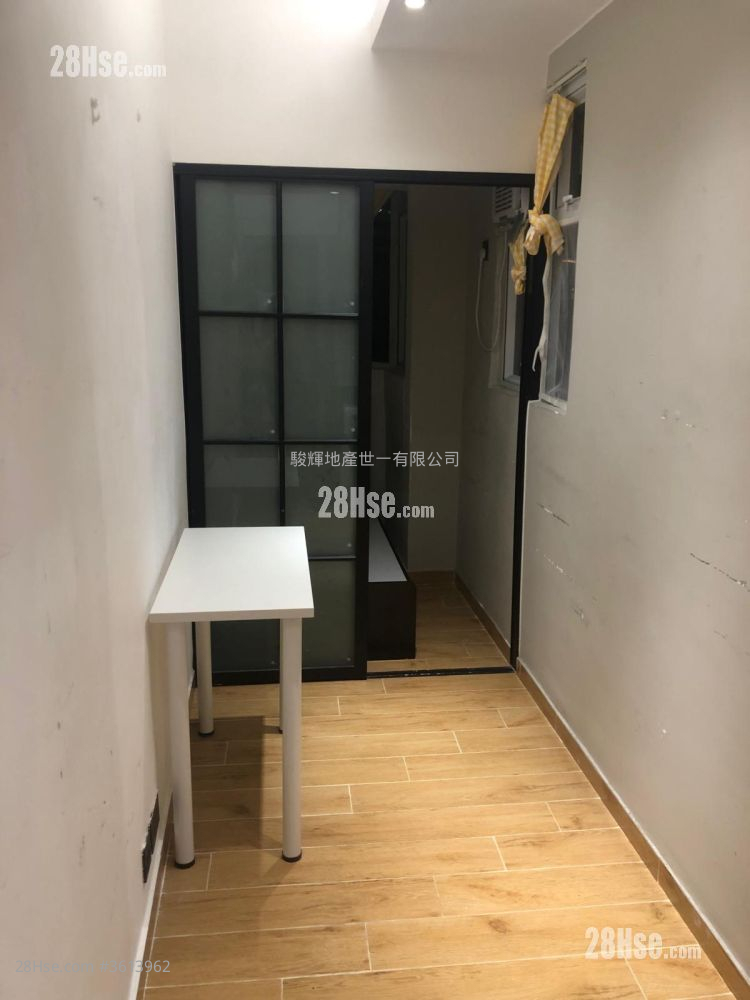 富亨阁 租盘 1 房 , 1 浴室 170 平方尺 ( 15.8 平方米 )