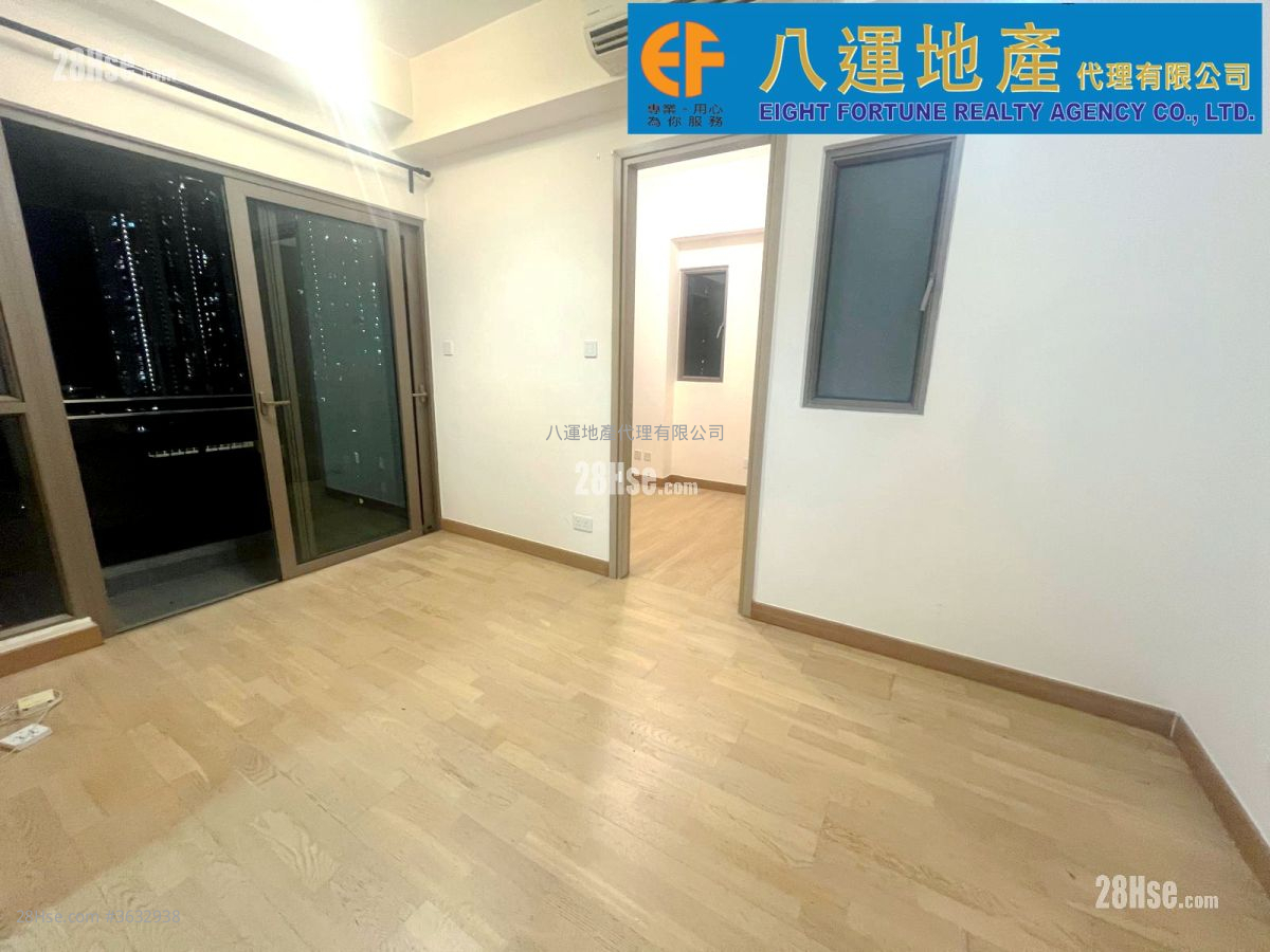 Residence 228 Rental 1 Bedroom , 1 Bathroom 324 ft² ( 30.1 m² )