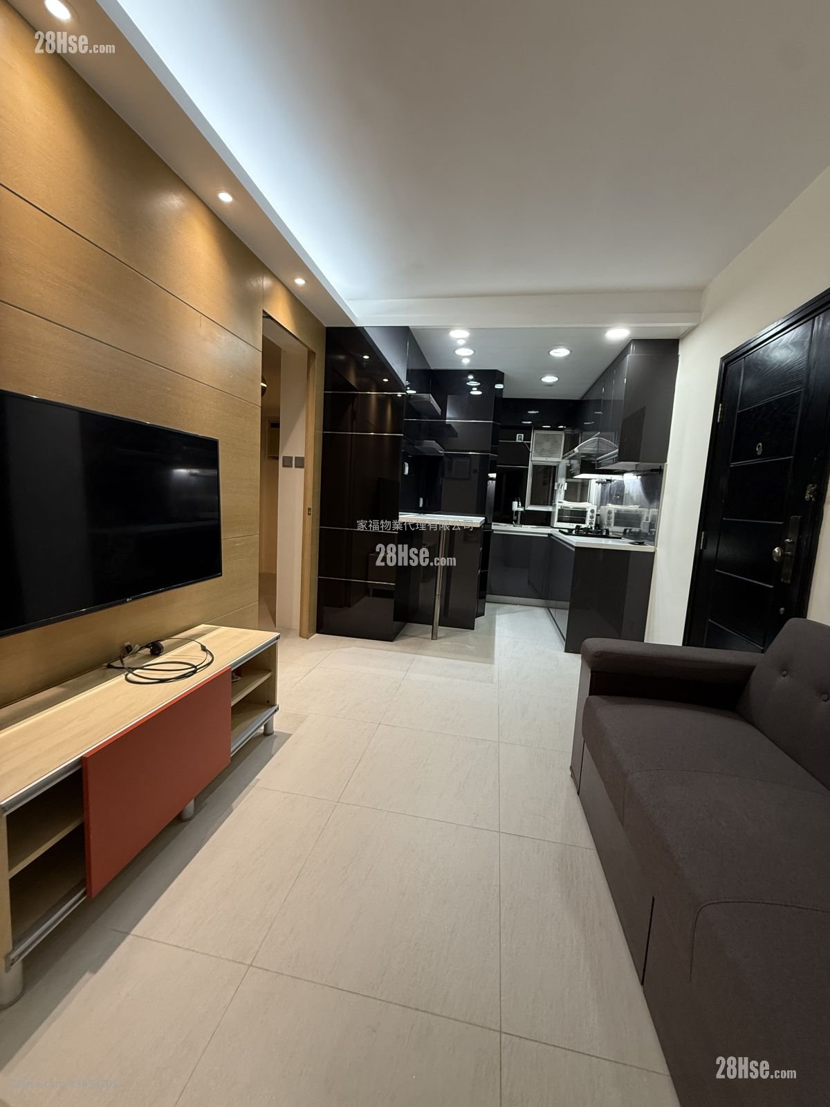 顺晖大厦 售盘 323 平方尺 ( 30.0 平方米 )