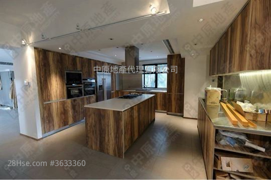 银銮阁 售盘 4 房 , 4 浴室 3,235 平方尺 ( 300.5 平方米 )