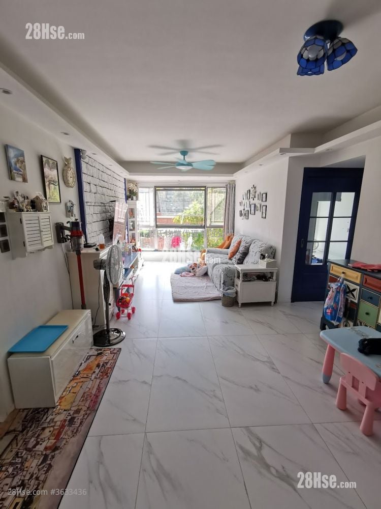 翠叠轩 租盘 3 房 , 2 浴室 670 平方尺 ( 62.2 平方米 )