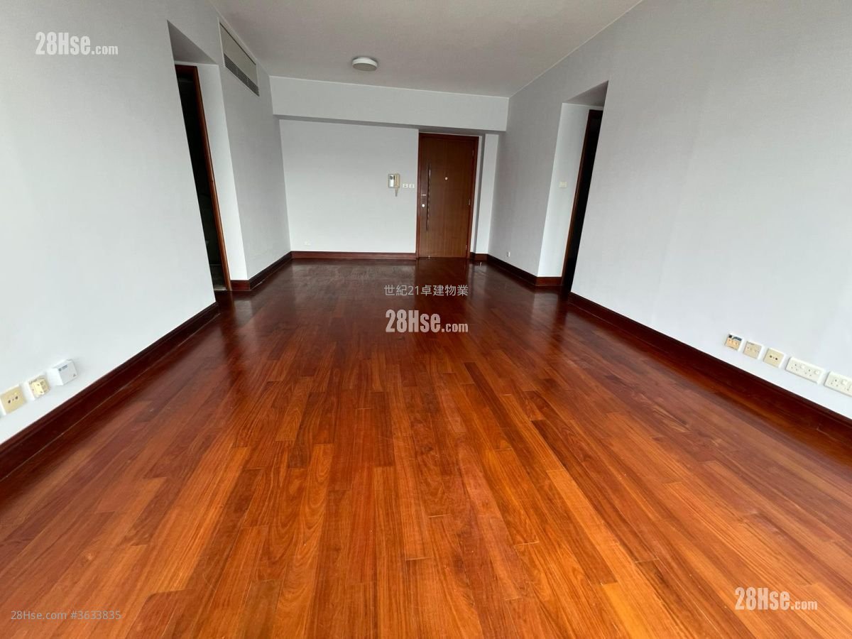 The Harbourside Rental 3 Bedrooms , 2 Bathrooms 1,049 ft² ( 97.5 m² )