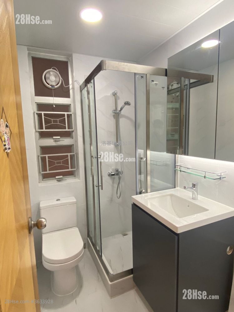 Amoy Gardens Rental 2 Bedrooms , 1 Bathroom 375 ft² ( 34.8 m² )