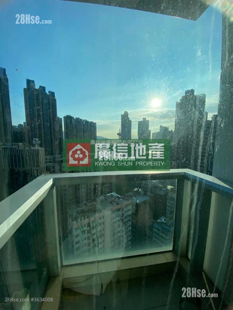 Lime Stardom Rental 2 Bedrooms , 1 Bathroom 487 ft² ( 45.2 m² )