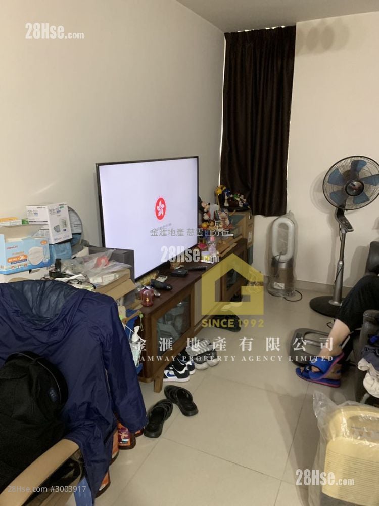 黄大仙下邨 售盘 1 房 , 1 浴室 428 平方尺 ( 39.8 平方米 )