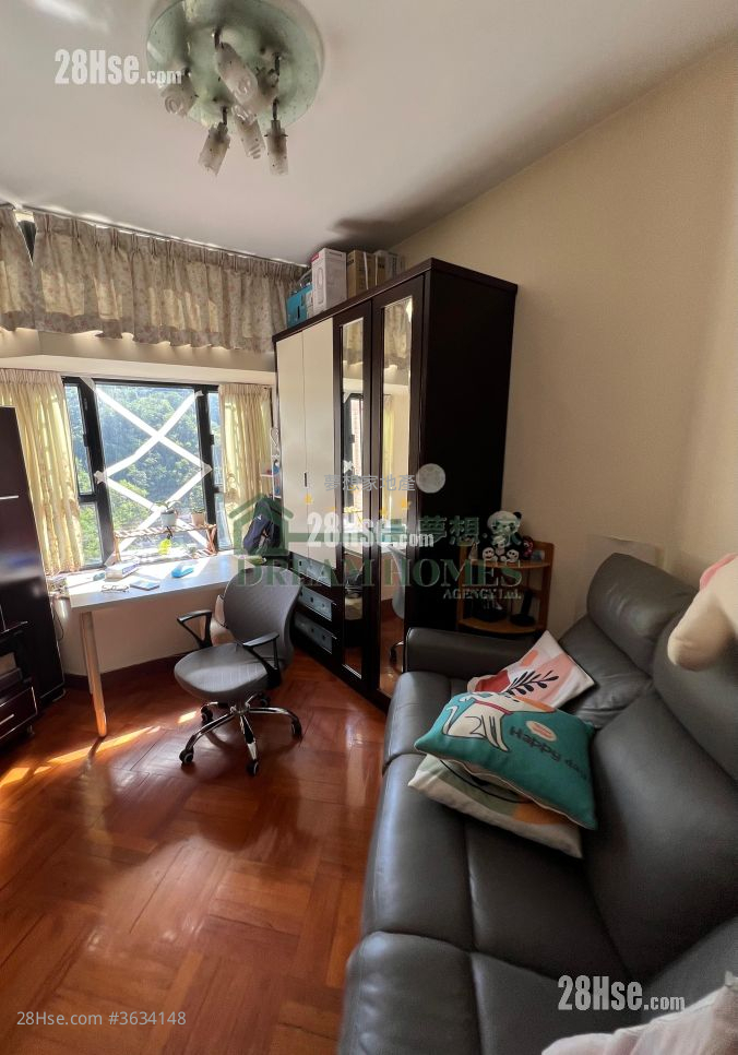 Cayman Rise Sell 2 Bedrooms , 1 Bathroom 464 ft² ( 43.1 m² )