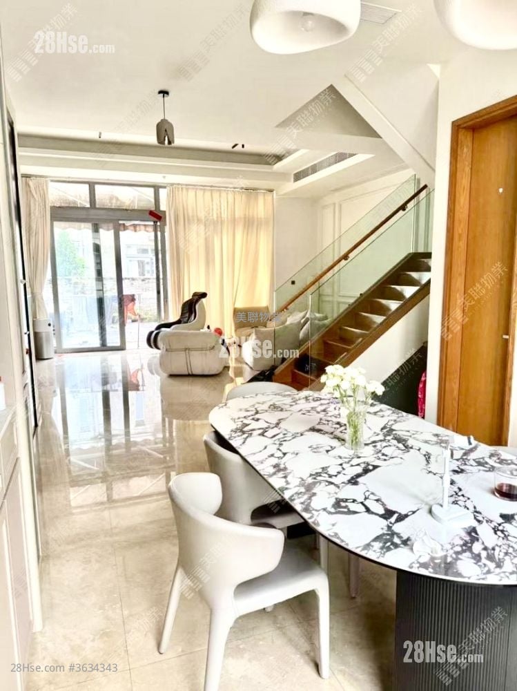 歌赋岭 售盘 3 房 1,798 平方尺 ( 167.0 平方米 )