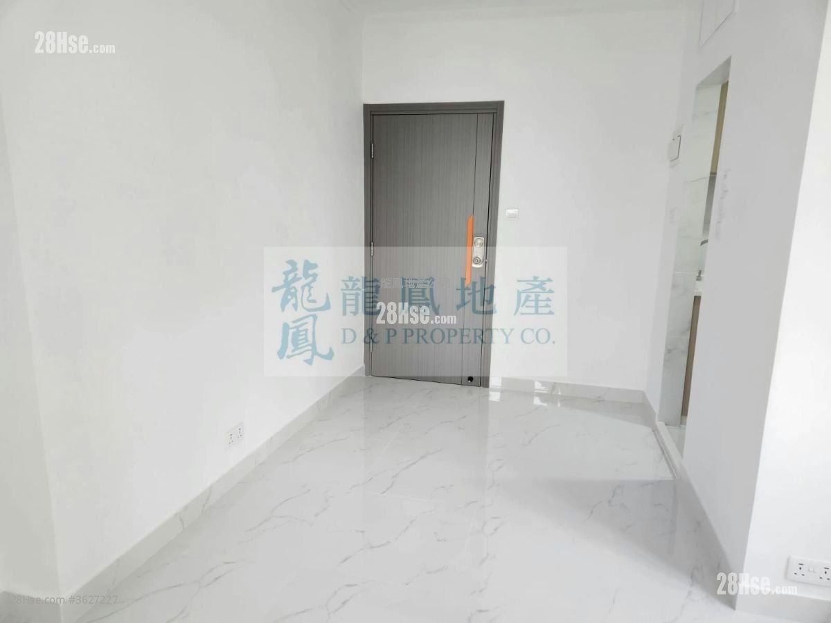 Shanghai Building Rental 2 Bedrooms 287 ft² ( 26.7 m² )