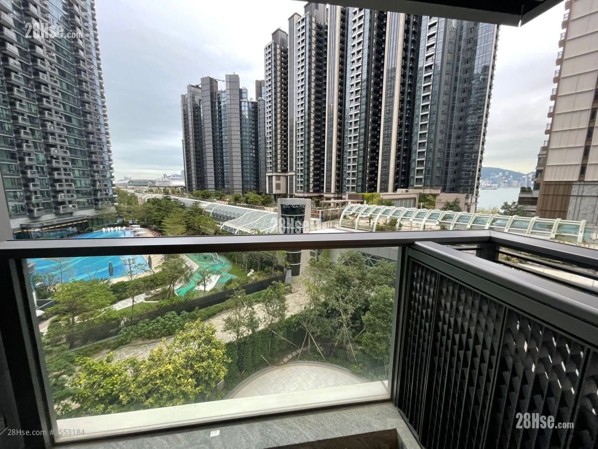 Double Coast Sell Studio 265 ft² ( 24.6 m² )