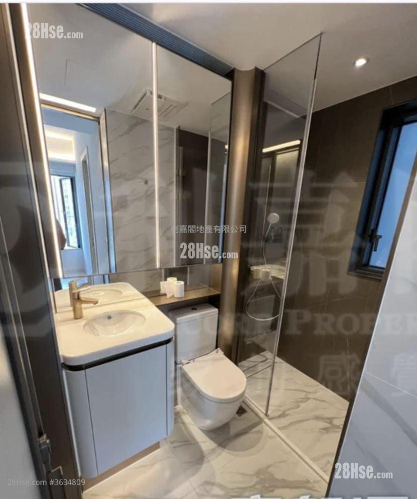 One Innovale Sell 1 Bedroom 315 ft² ( 29.3 m² )